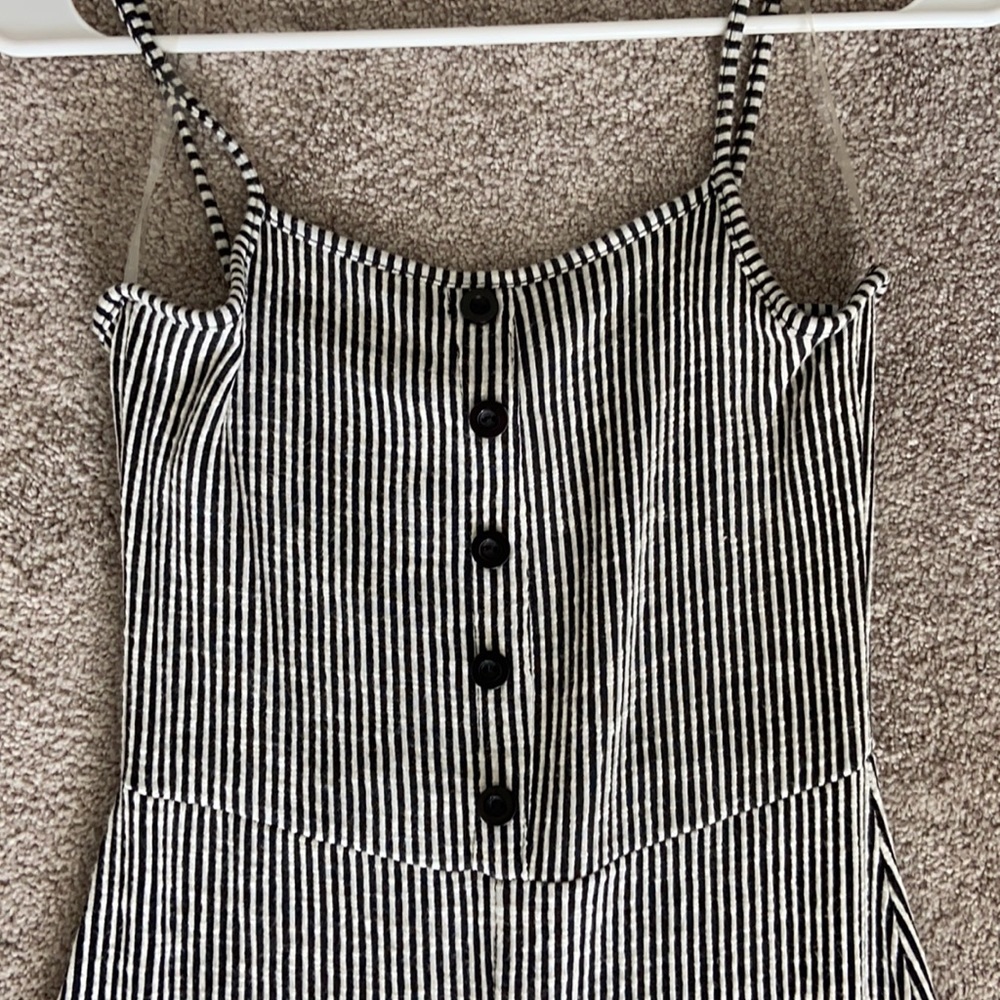 Jumpsuit - Picture 2 of 3
